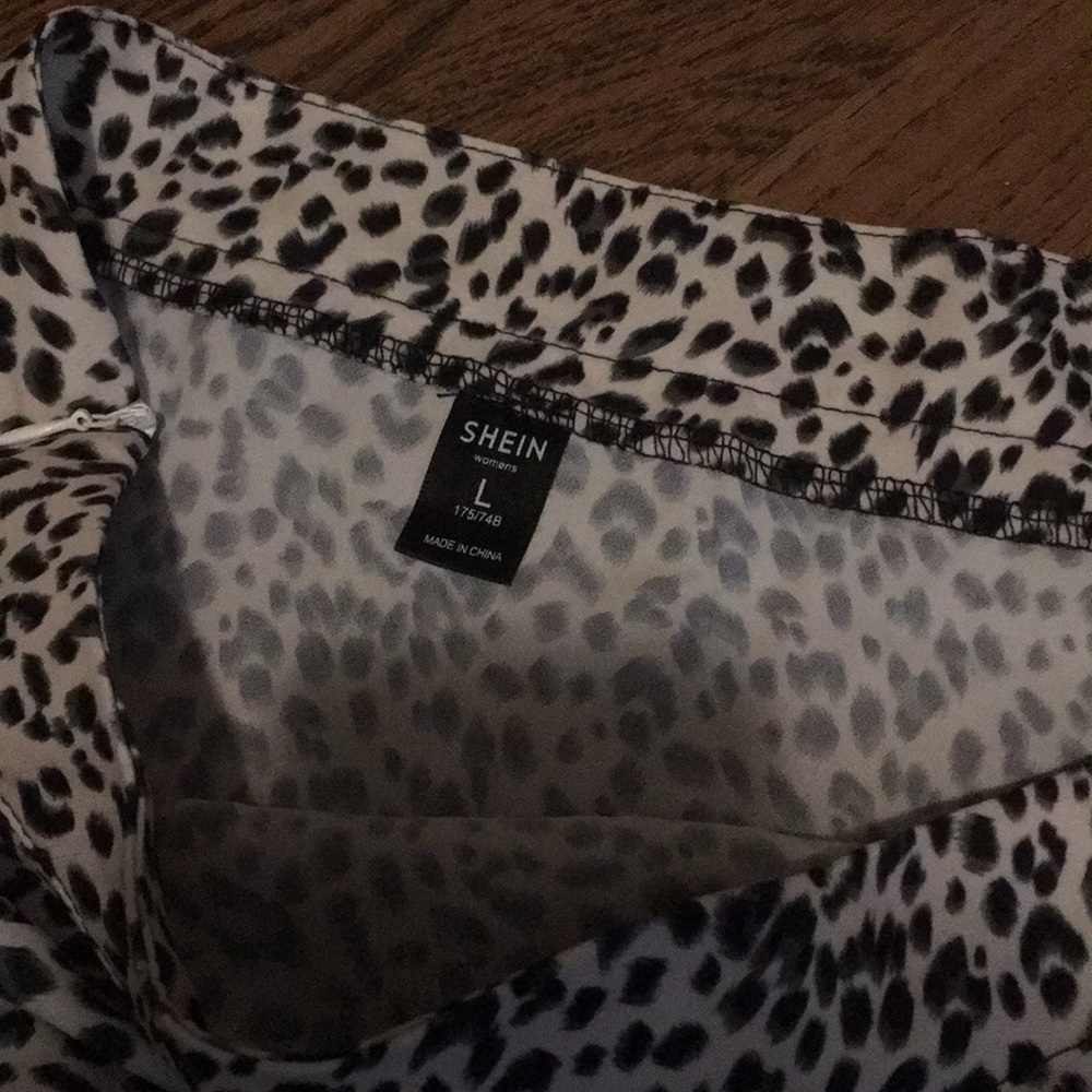Mini skirt - Picture 4 of 4